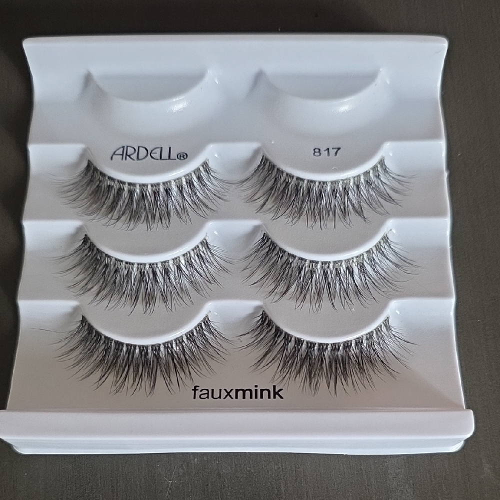 Ardell Black Lashes Dramatic and Natural Styles